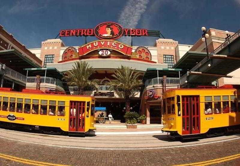 Courtyard Tampa Brandon Heartland Exterior foto
